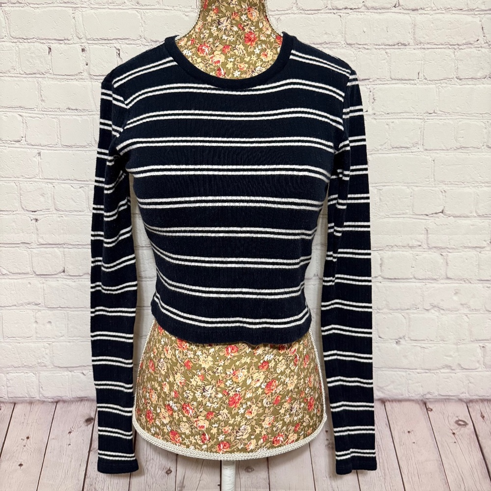 Brandy Melville Crop Top